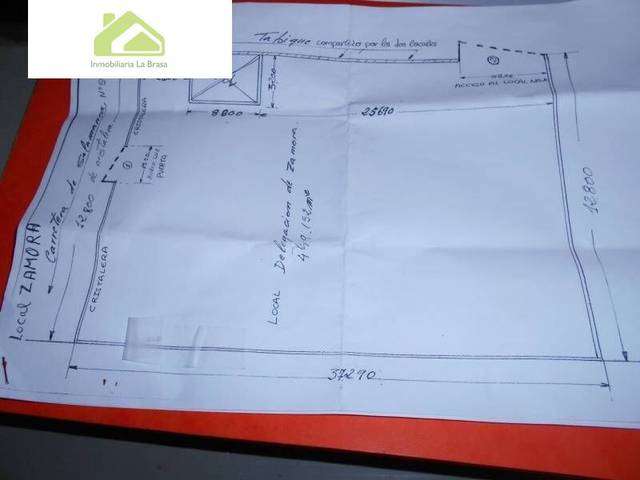 Local comercial en Alquiler en Pinilla