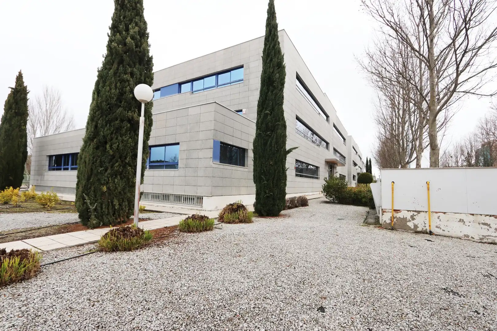 Exterior view of Commercial properties for sale in Las Rozas de Madrid