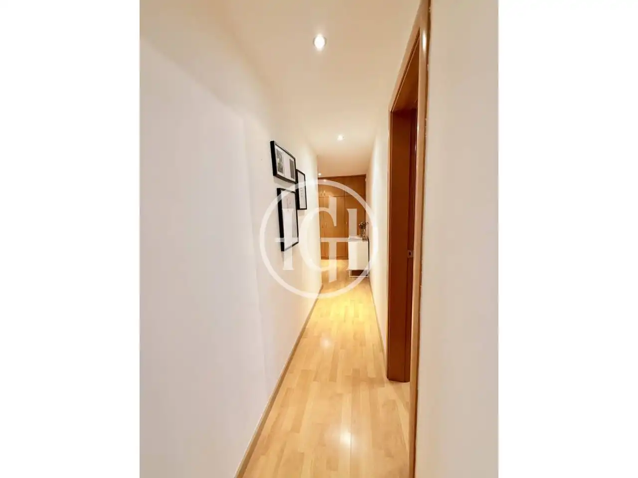 Ático en venta en Santa Coloma de Gramenet con Aire acondicionado, Calefacción y Parquet