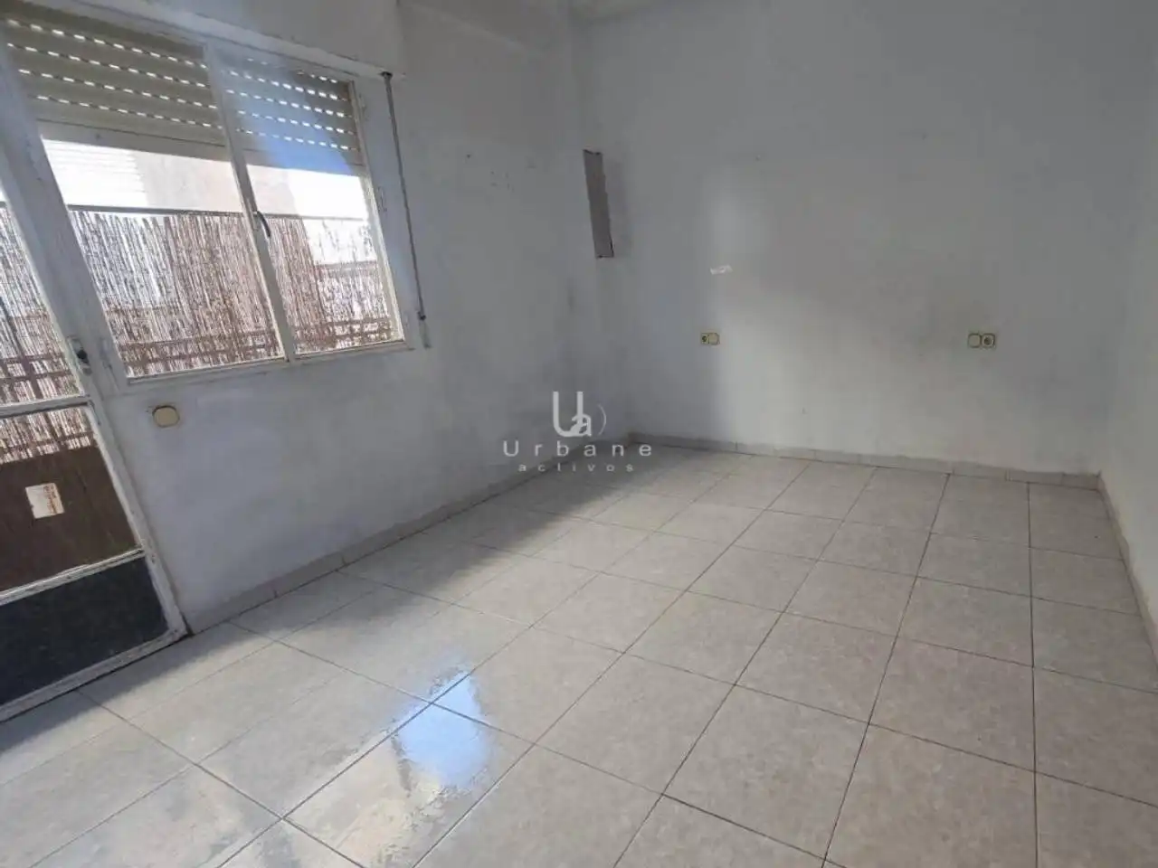 Habitación de Piso en venta en Murcia con Aire acondicionado, Calefacción y Balcón