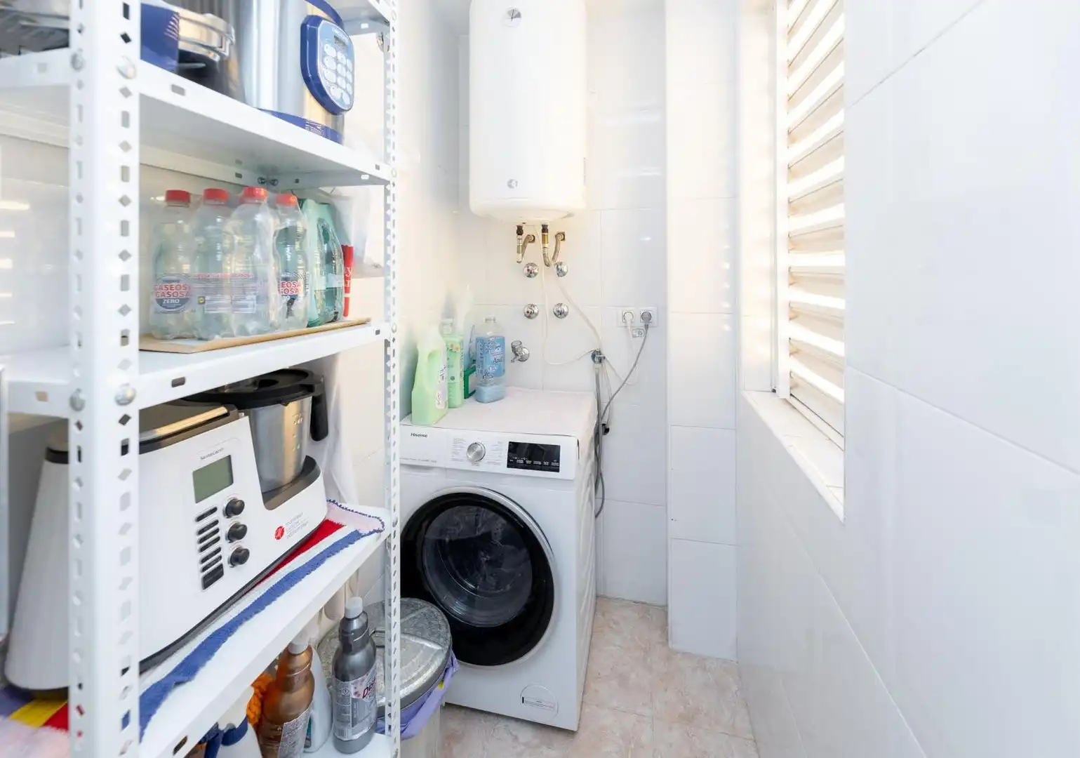 Kitchen of Flat for sale in Cúllar Vega  with Furnished