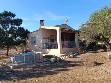 Casa rústica en venda a Yecla