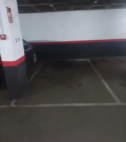 Foto 2 von Garage zum Verkauf in Avenida de Gibraltar, 11, Flores, Leganés