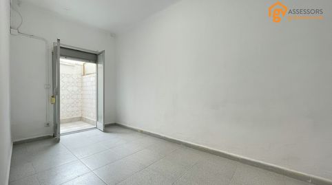 Foto 4 de Piso en venta en Carrer D'alella, Porta, Barcelona Capital