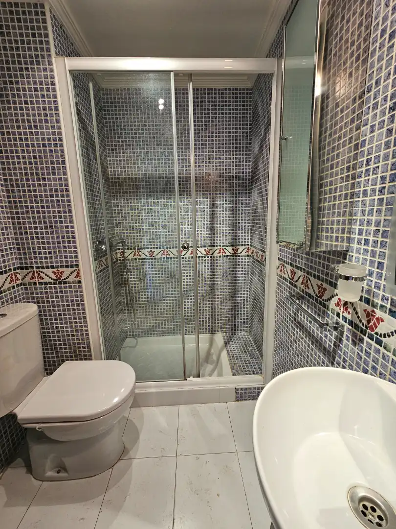 Bathroom of Flat for sale in Macarena