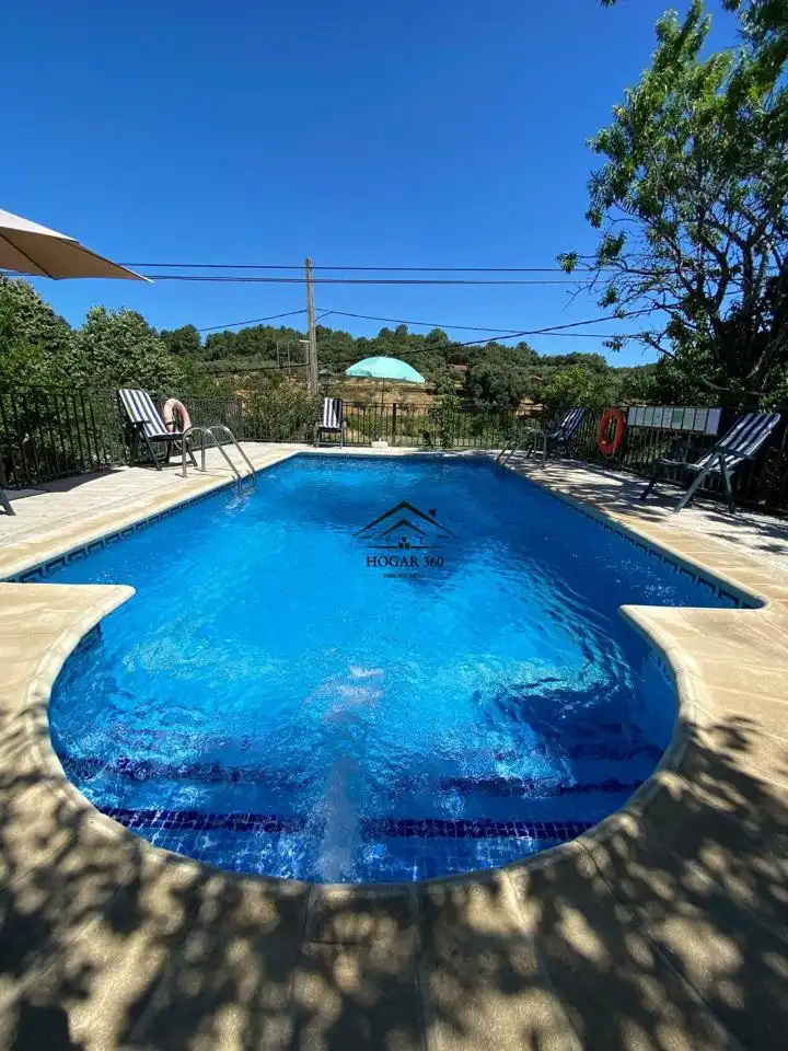 Piscina de Finca rústica en venda en Valencia de Alcántara amb Jardí privat, Terrassa i Piscina