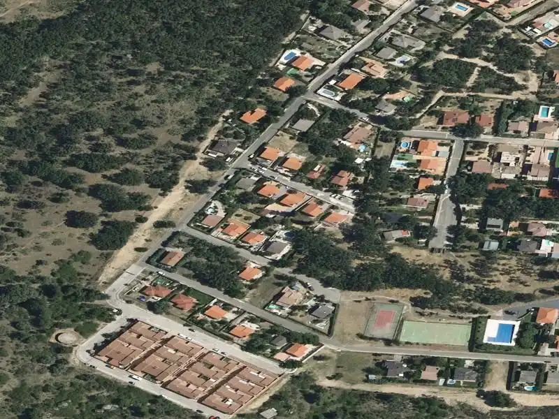 Pis en venda en Navahondilla