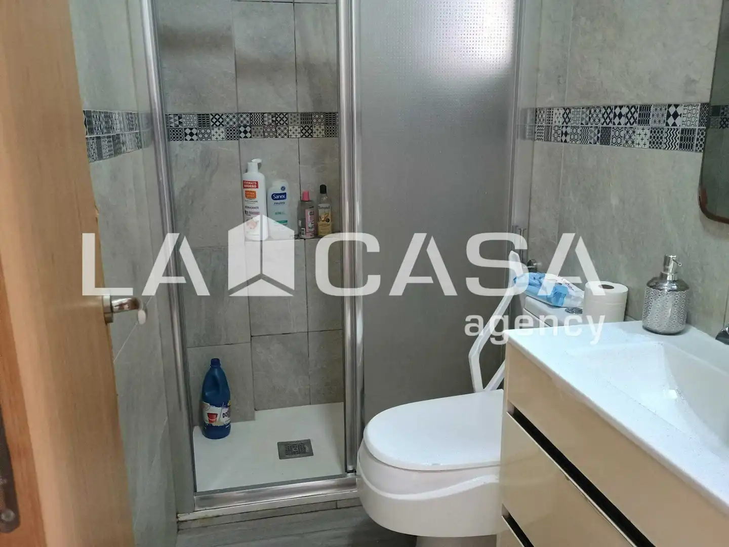 Bany de Casa o xalet en venda en Algeciras amb Moblat