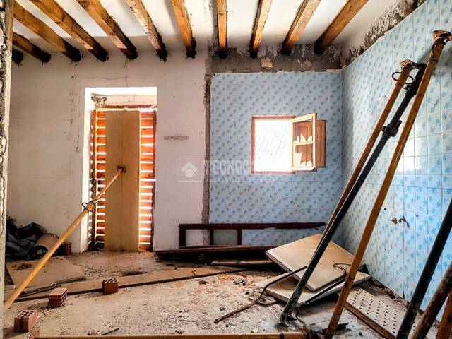 Casa adosada en Venta en Los Guájares