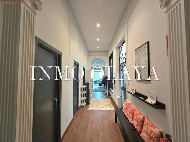 Oficina en Alquiler en Dreta de l'Eixample