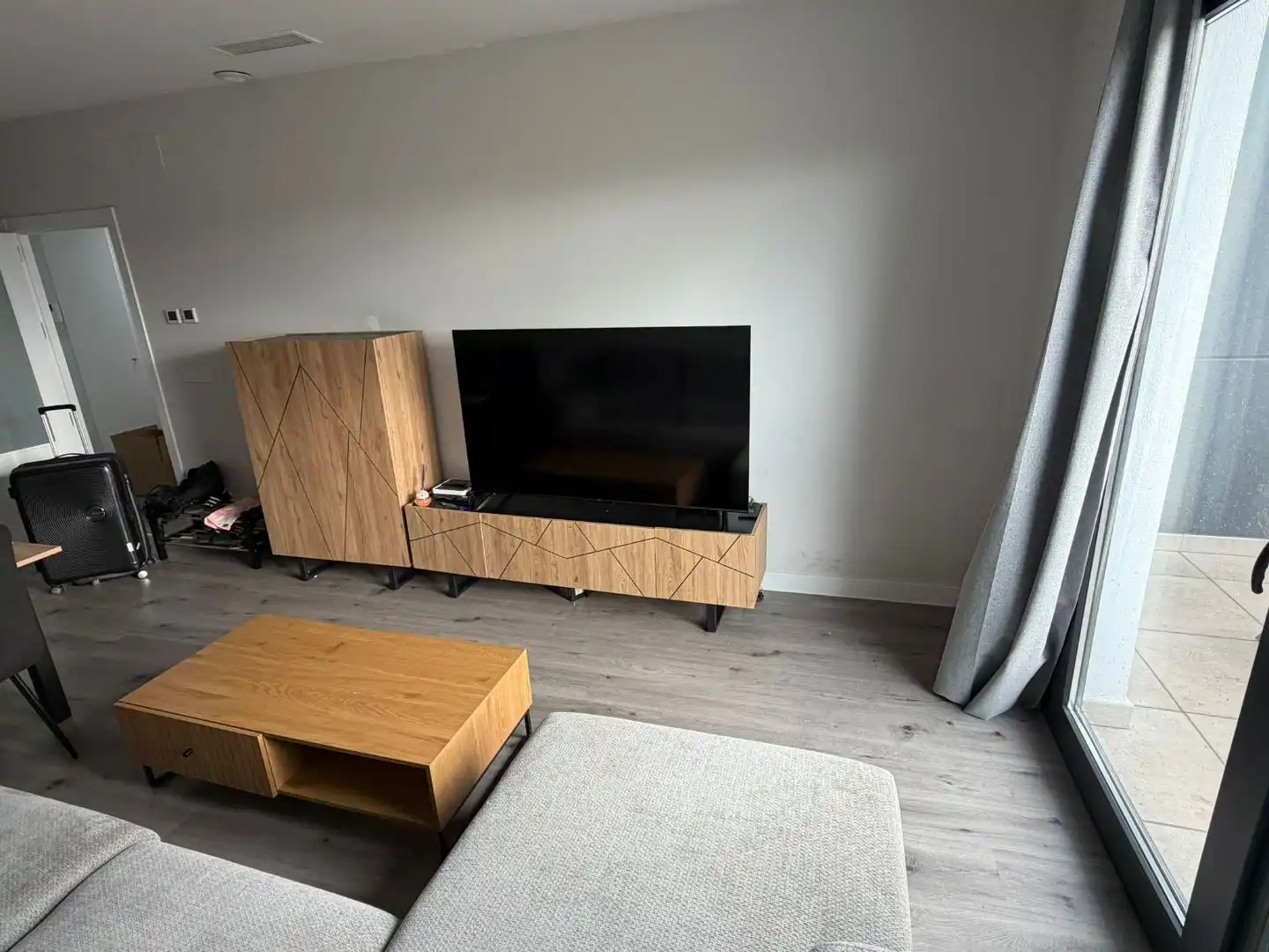 Wohnzimmer von Wohnung zur Miete in  Granada Capital mit Klimaanlage, Terrasse und Balkon