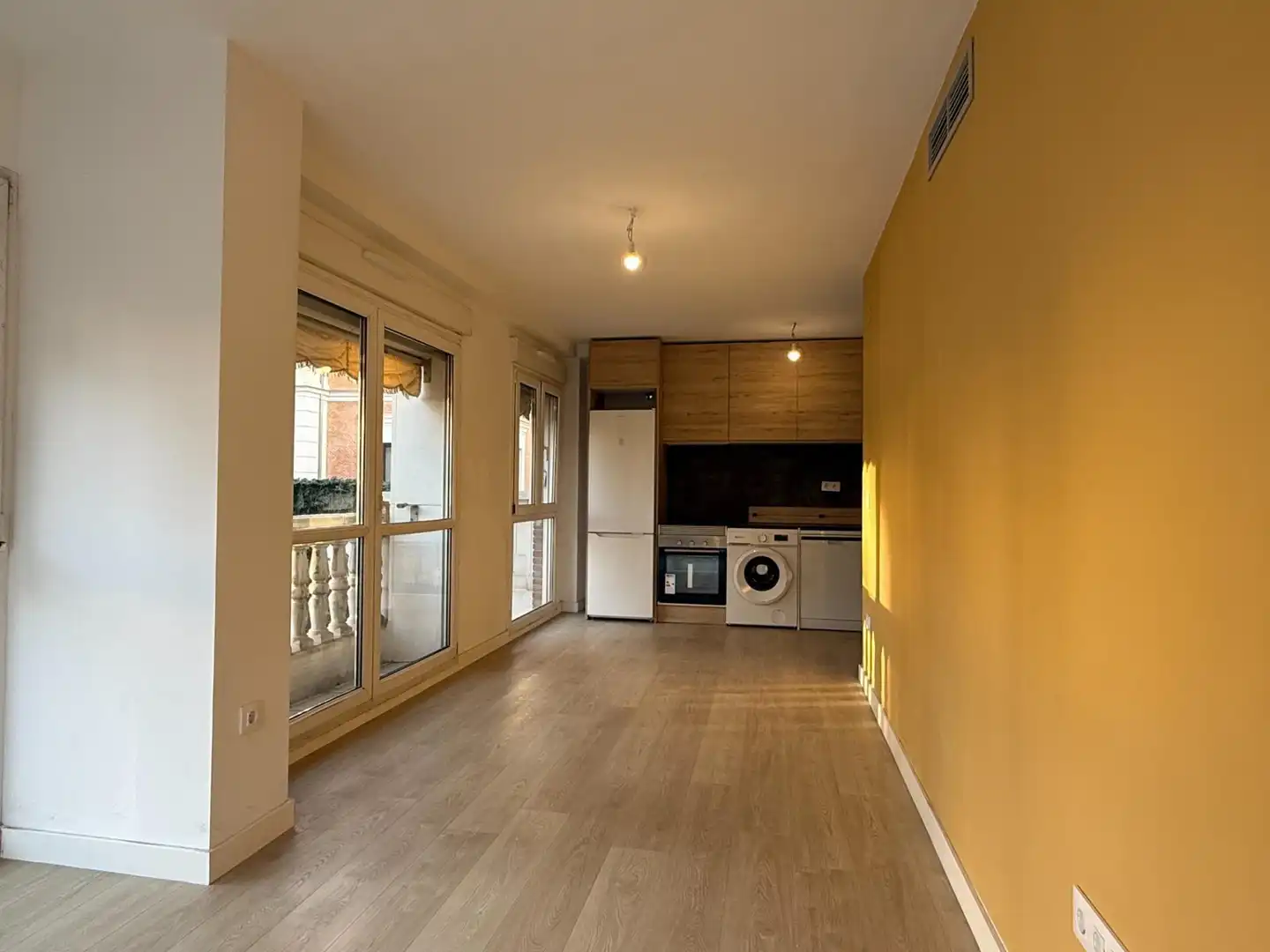 Vista exterior de Piso en venta en Guadalajara con Aire acondicionado y Calefacción