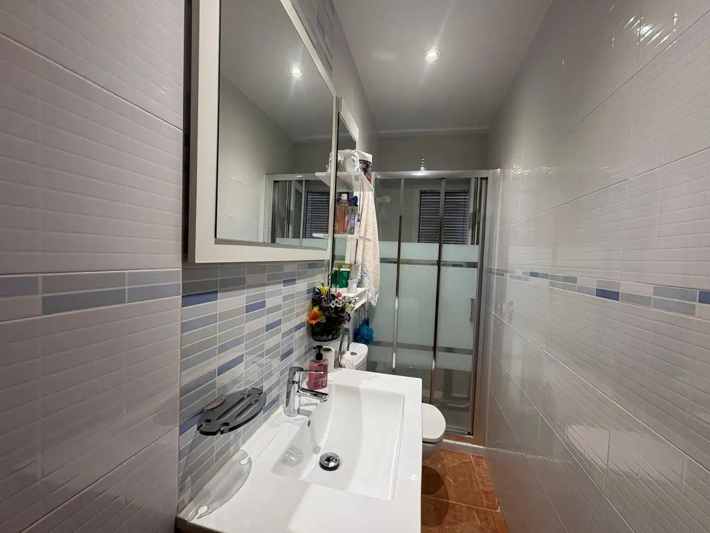 Bathroom of Flat for sale in Alcoy / Alcoi  with Air Conditioner and Storage room