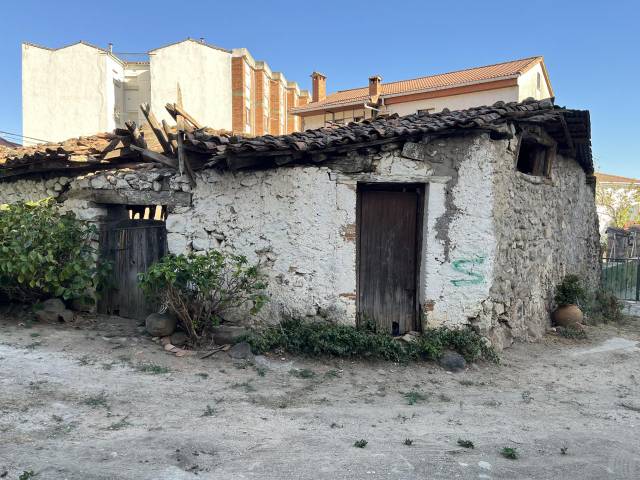 Finca rústica en Venta en Calle Tenería, 2 en Piedralaves
