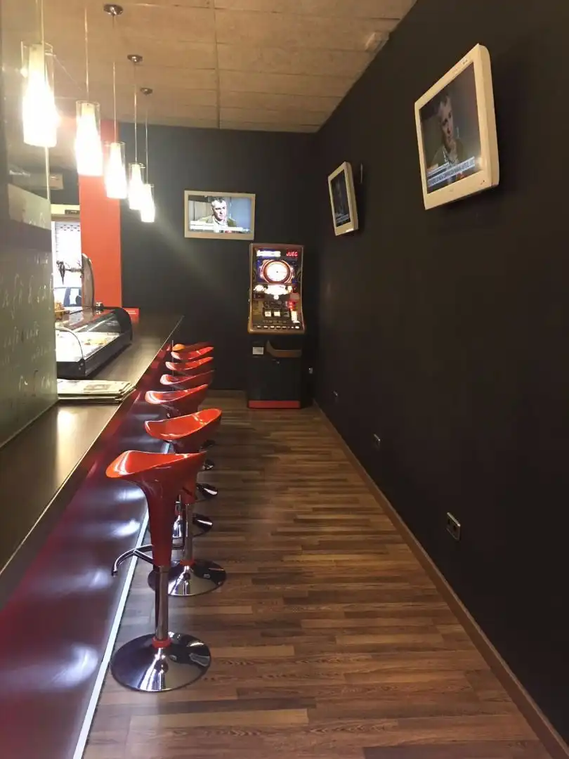 Local comercial en venda a Can Gibert del Pla, imagen 4