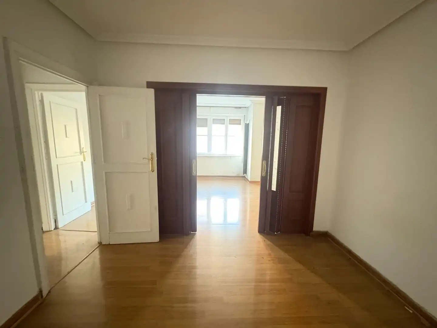 Schlafzimmer von Wohnung zum Verkauf in Oviedo  mit Heizung