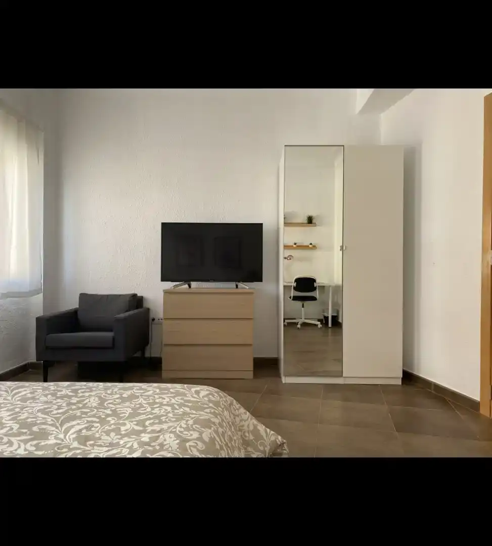 Schlafzimmer von Wohnung zum Verkauf in  Valencia Capital mit Klimaanlage und Balkon