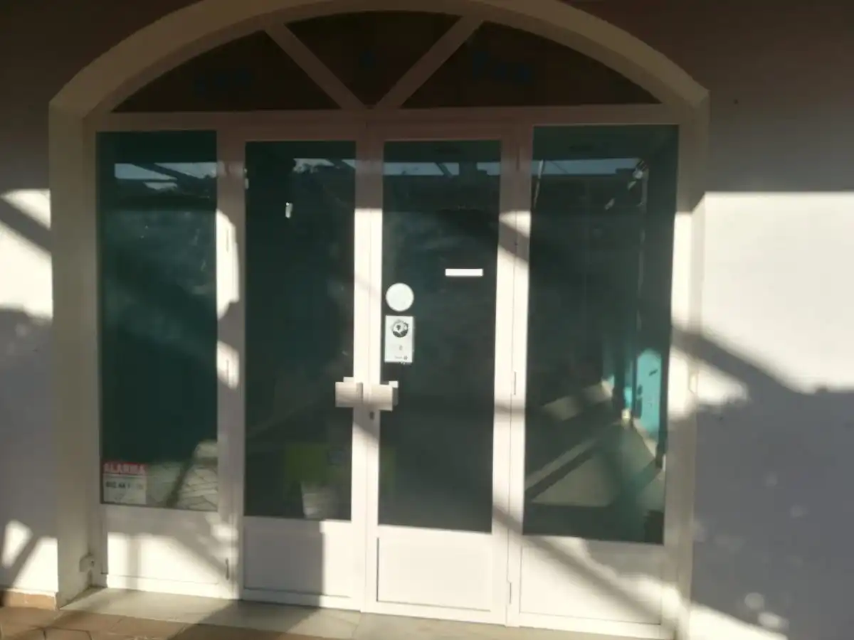 Local comercial de lloguer a Novo Sancti Petri, imagen 6