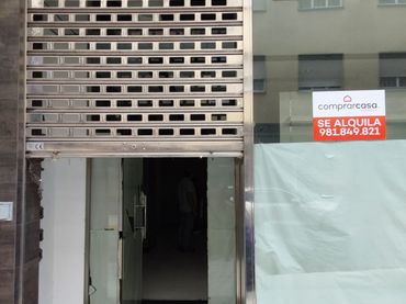 Local comercial en alquiler en Boiro