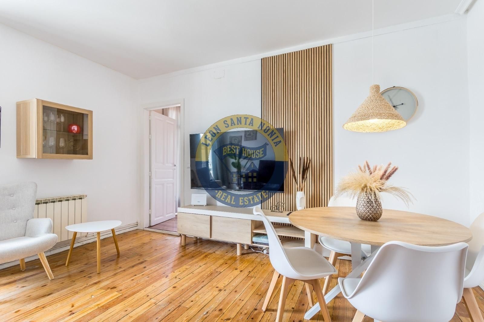 Living room of Flat for sale in León Capital   with Heating and Balcony