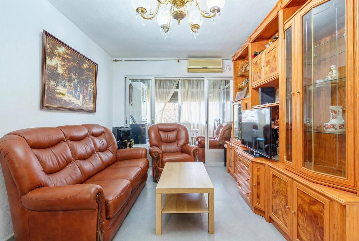 Pis en venda a Pl. de Valdehondillo, El Arroyo - La Fuente