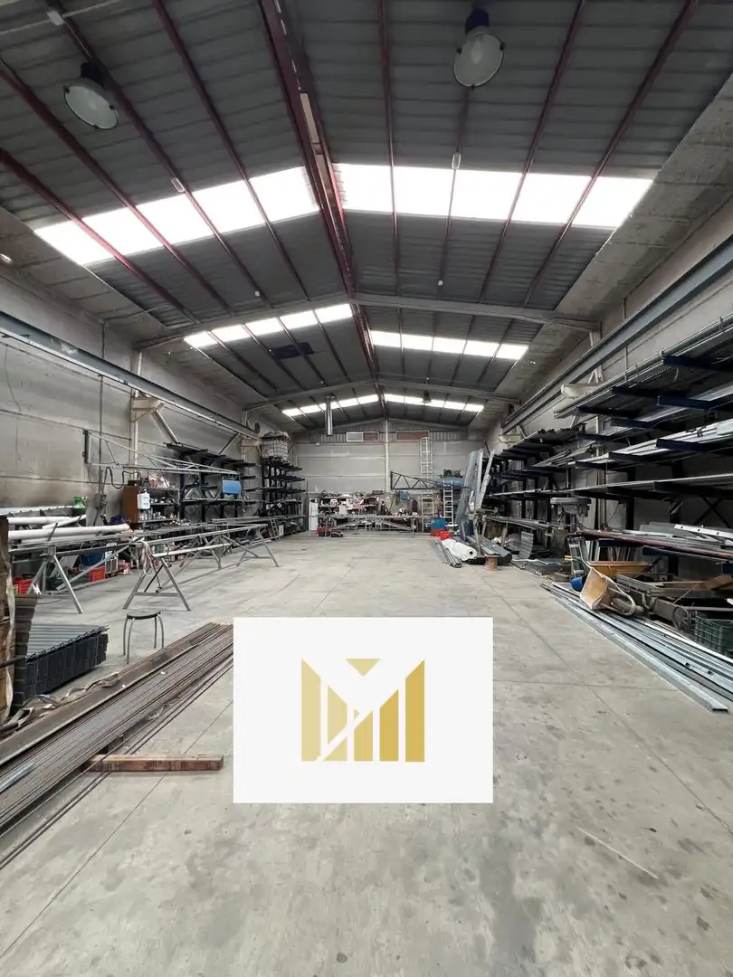 Nave industrial in vendita a Santa María del Águila