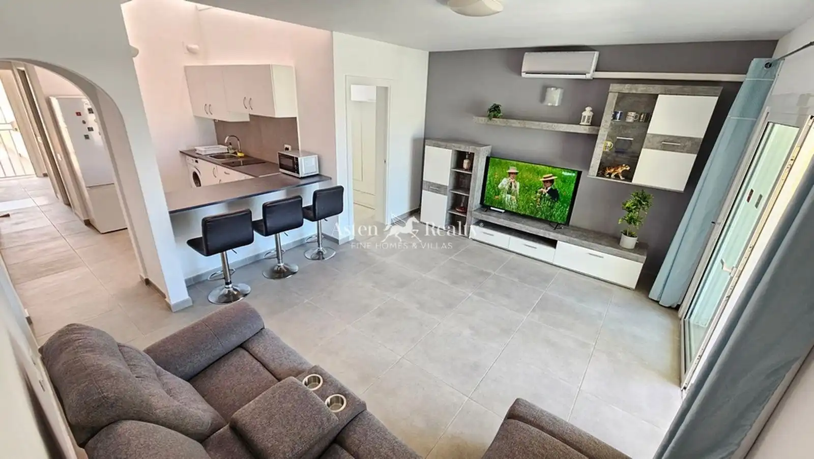 Sala de estar de Casa o chalet en venta en San Miguel de Abona con Aire acondicionado, Terraza y Piscina