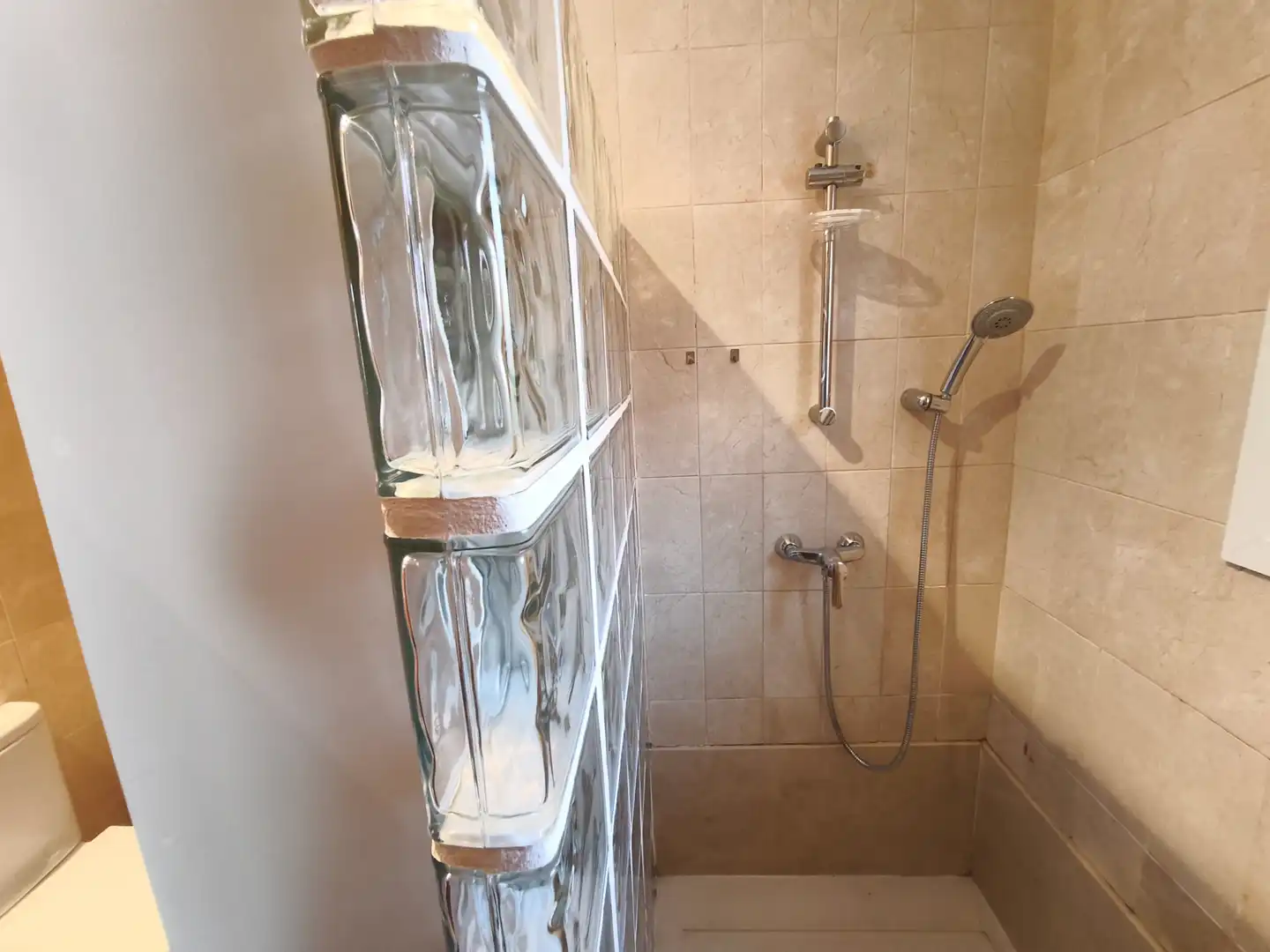Bathroom of Houses for sale in Llagostera  with Air Conditioner, Heating and Private garden