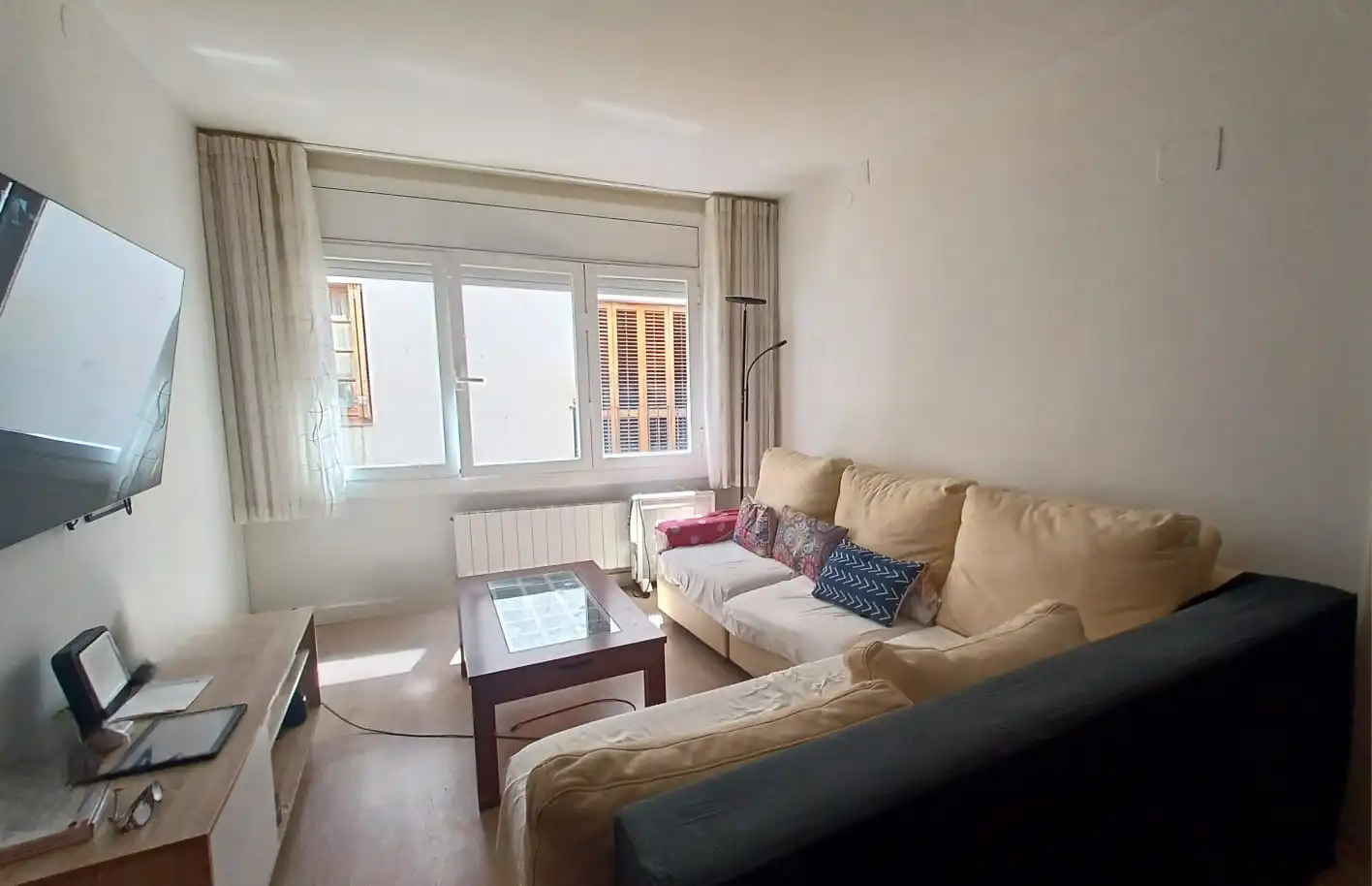 Sala de estar de Piso en venta en Arenys de Mar con Aire acondicionado, Calefacción y Parquet