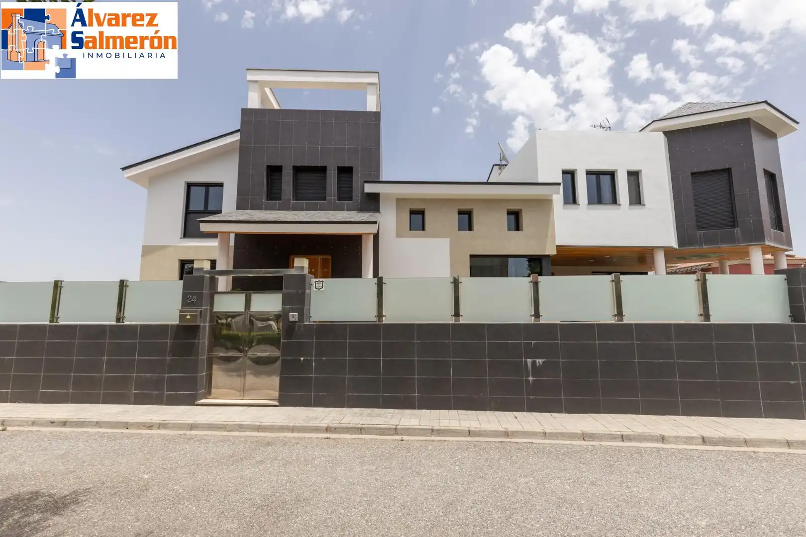 Chalet con piscina en venta en Urbanizacion EL CARMELO, imagen 94