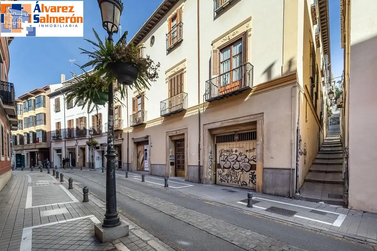 Vista exterior de Piso en venta en Centro