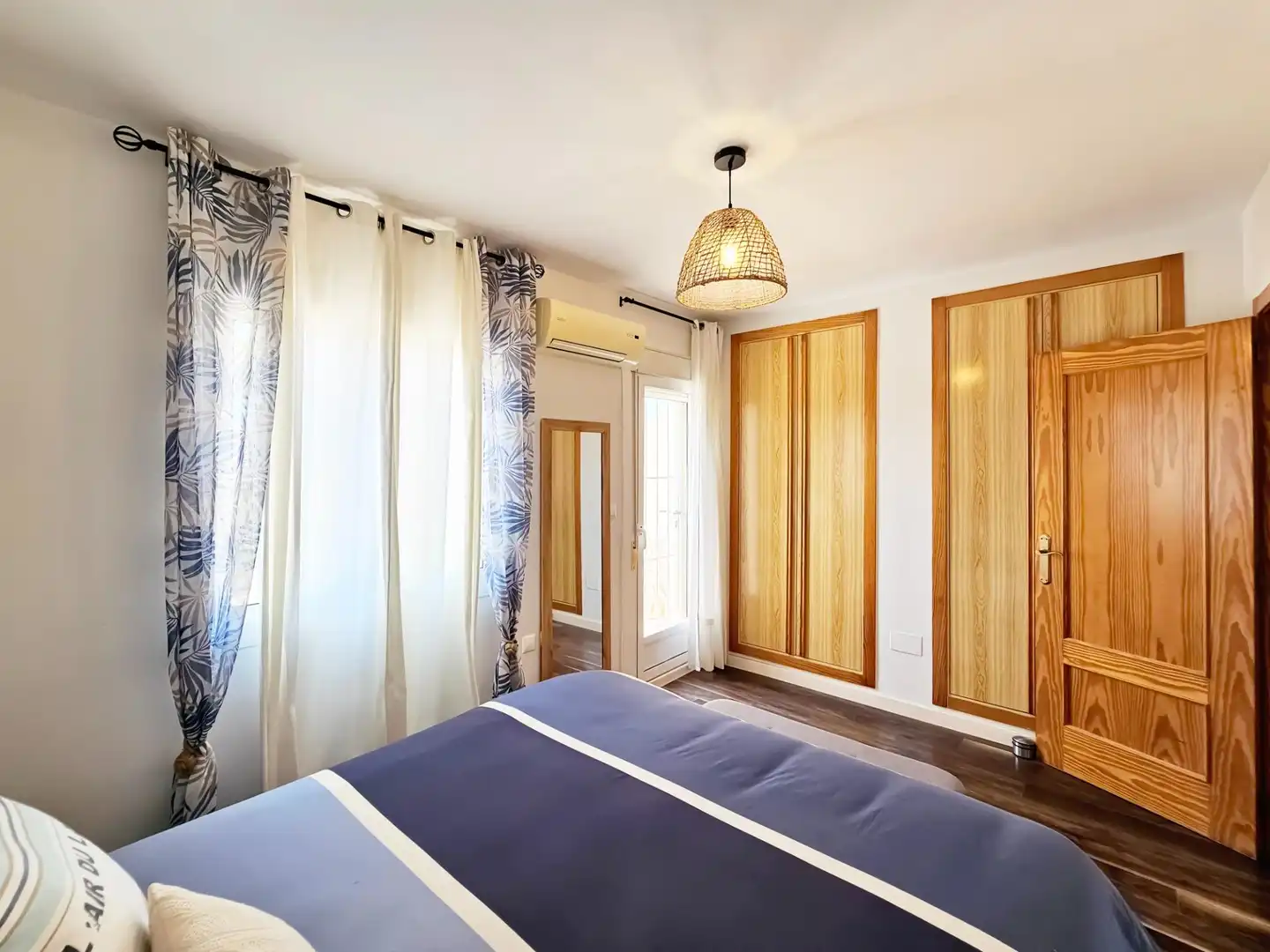 Dormitori de Casa o xalet en venda en Santa Pola amb Aire condicionat, Jardí privat i Moblat