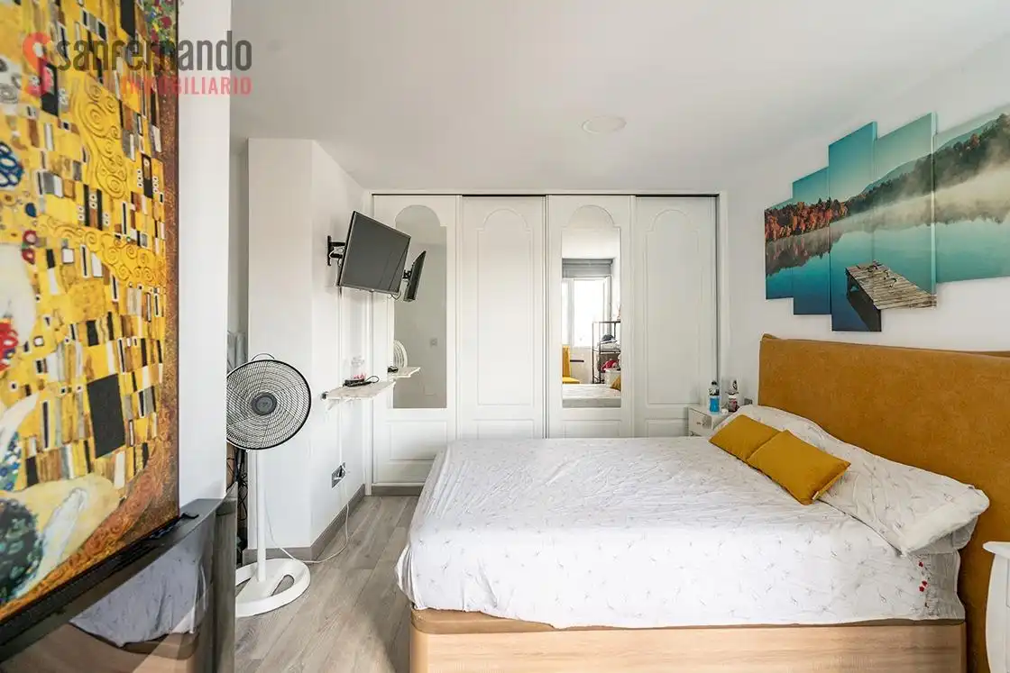 Schlafzimmer von Wohnung zum Verkauf in Santander mit Heizung und Balkon