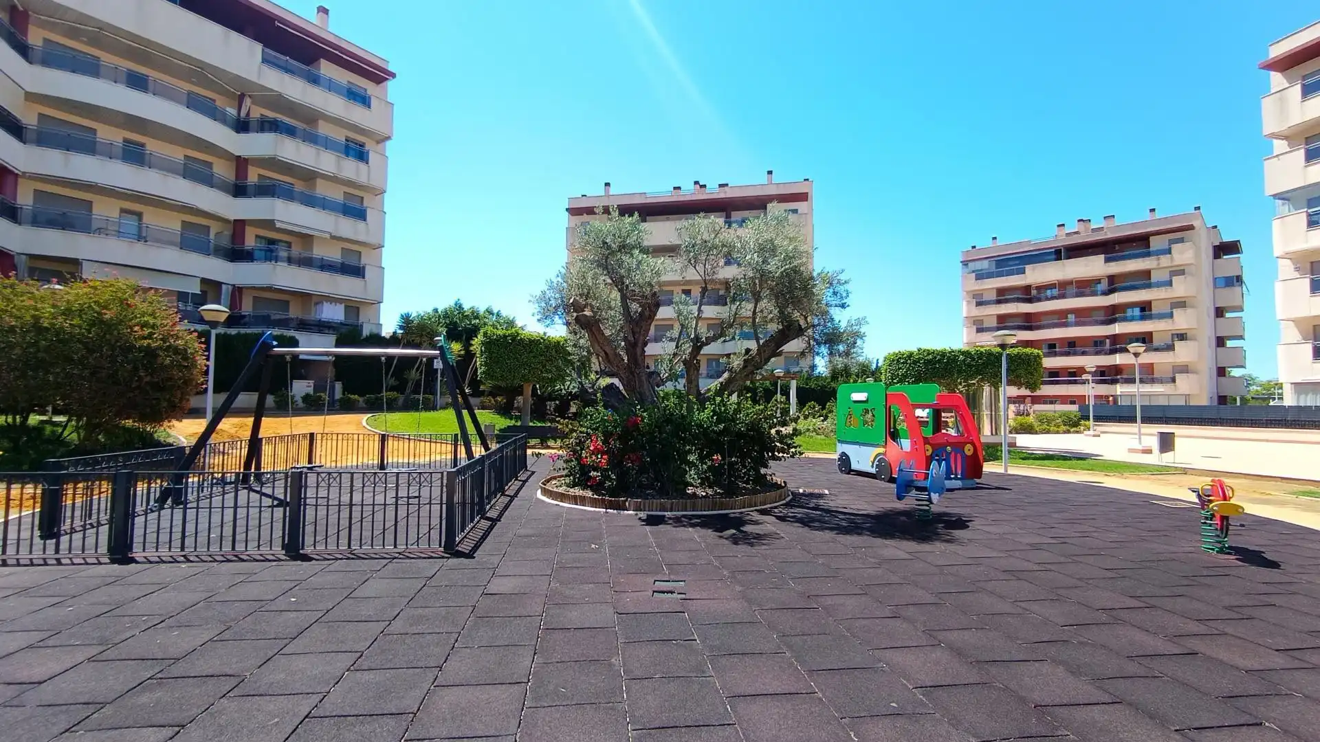 Apartamento con terraza en alquiler en Calle GRAN VIA 17, imagen 46