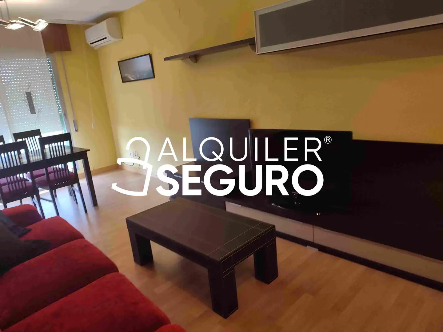 Sala de estar de Piso de alquiler en Zaragoza con Aire acondicionado, Calefacción y Amueblado