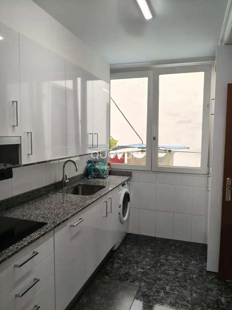 Küche von Wohnung zum Verkauf in Bilbao  mit Heizung