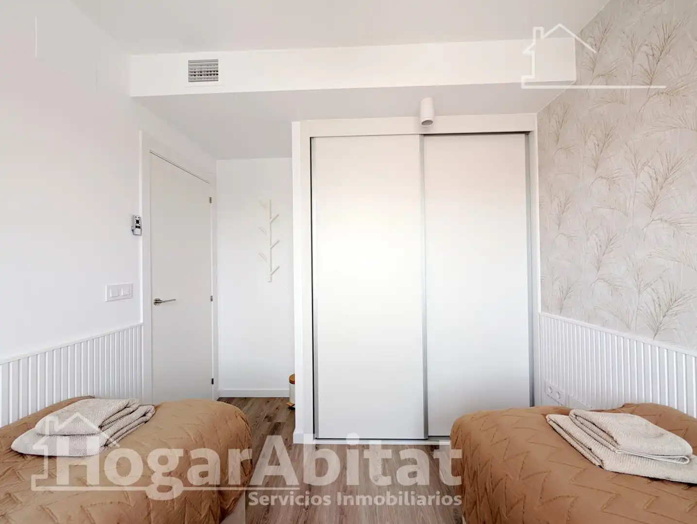 Habitación de Ático en venta en Santa Pola con Aire acondicionado, Parquet y Terraza