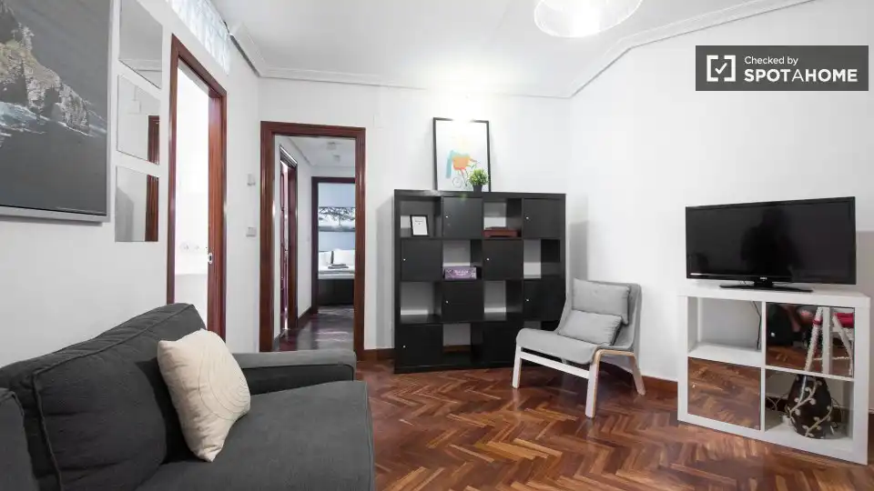 Room in Villabona