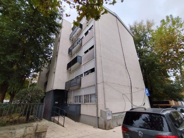 Piso en venta en C/ Paterna, San Cristóbal