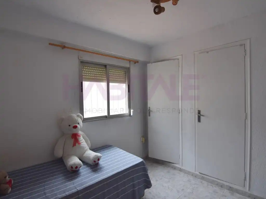 Habitación de Apartamento en venta en Valencia
