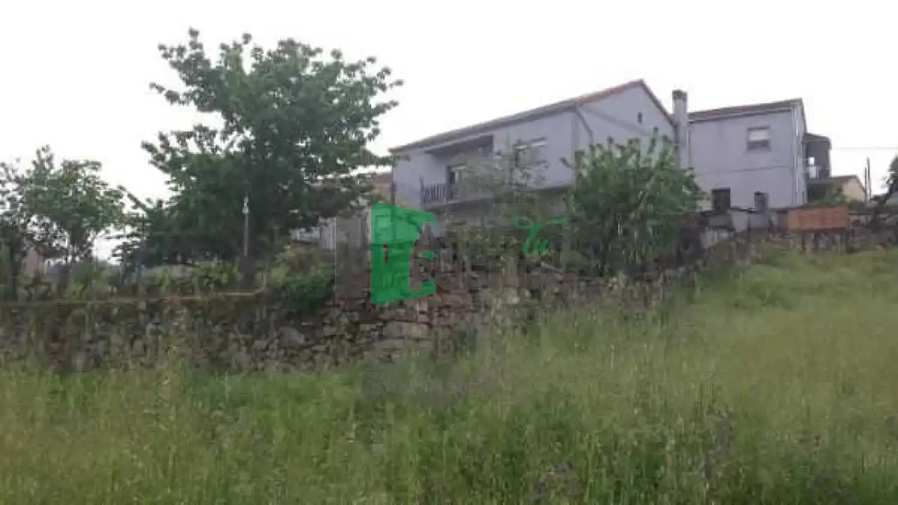 Houses for sale in Ourense Capital   with Heating, Private garden and Furnished