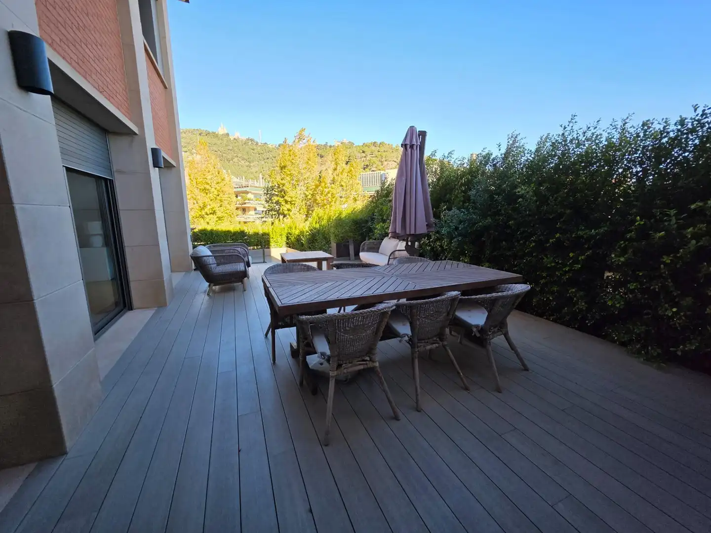 Terrassa de Casa adosada en venda en Barcelona amb Aire condicionat, Calefacció i Jardí privat