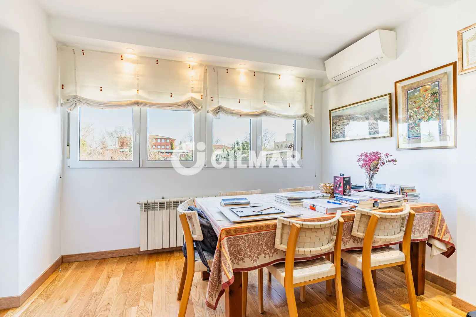 Comedor de Casa adosada en venta en Monte Rozas