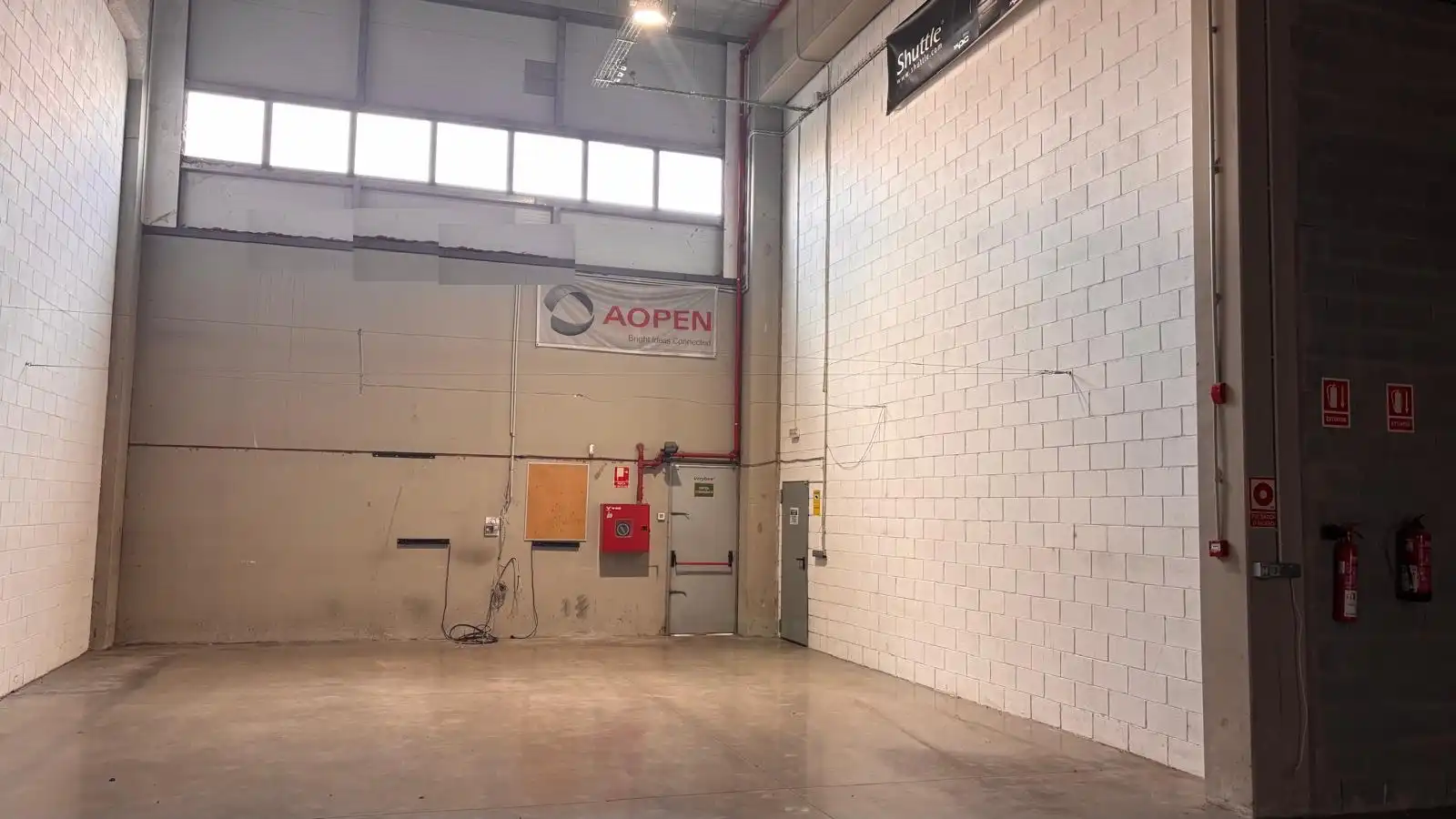 Industrial building with lift to rent in Avinguda del Maresme 64, imagen 7