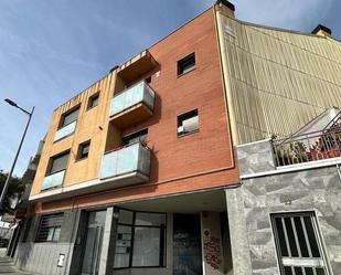 Exterior view of Flat for sale in Terrassa  with Balcony