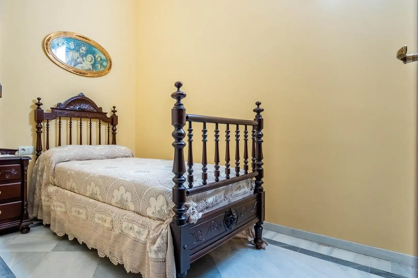 Schlafzimmer von Country house zum Verkauf in Villalba del Alcor mit Klimaanlage, Privatgarten und Abstellraum