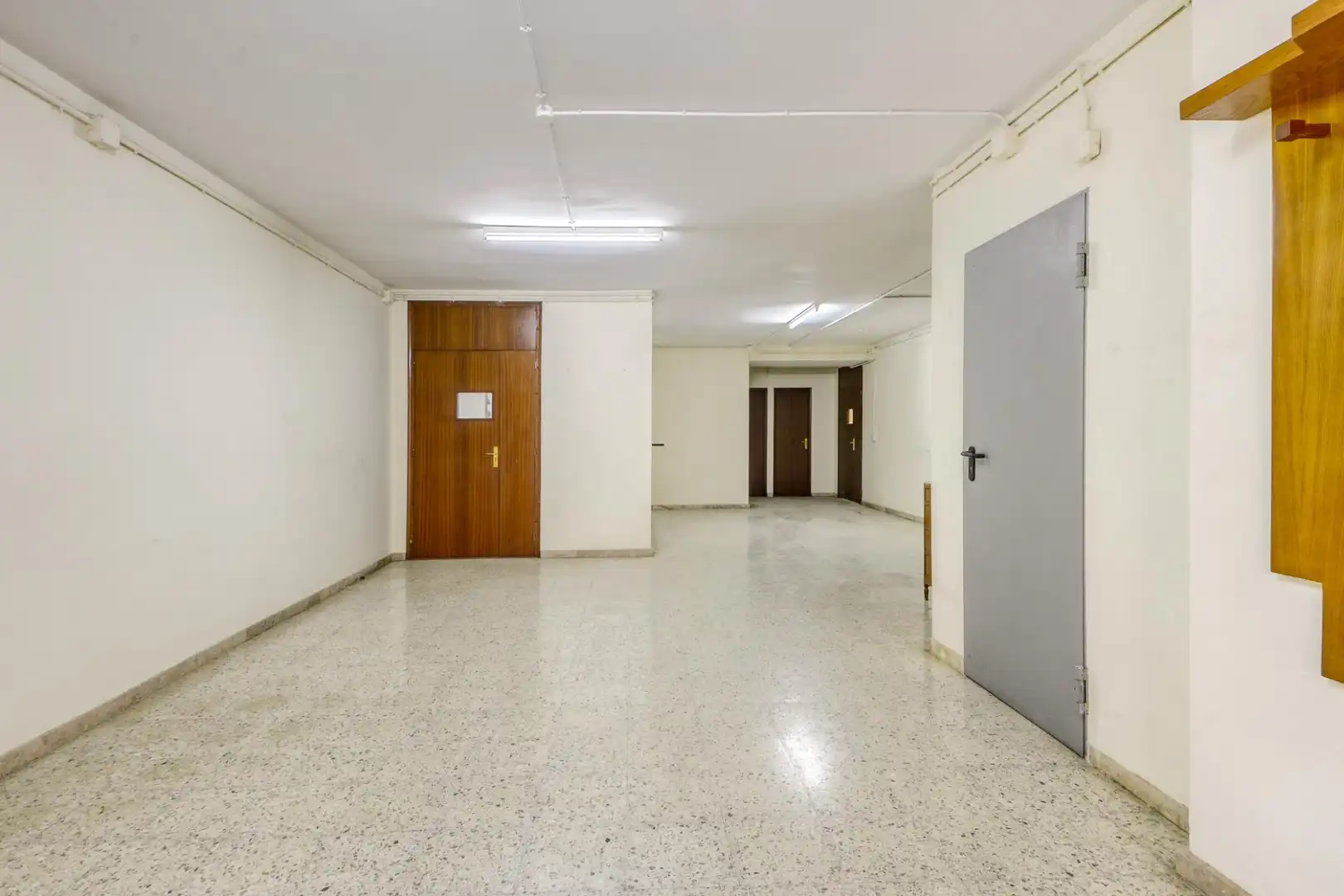 Gewerbefläche zum Verkauf in Carrer Banyuls, imagen 2