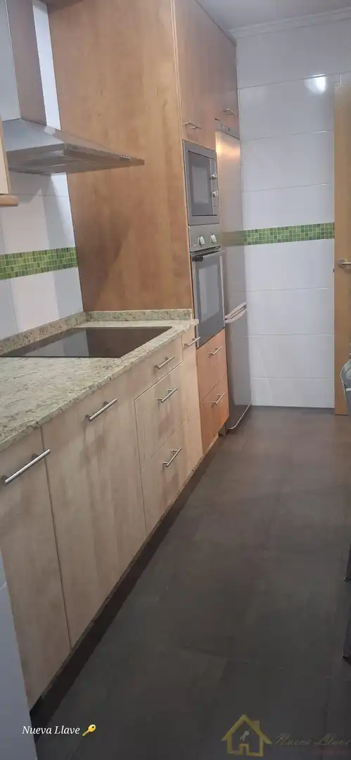 Duplex with lift to rent in Lavandeira, imagen 15