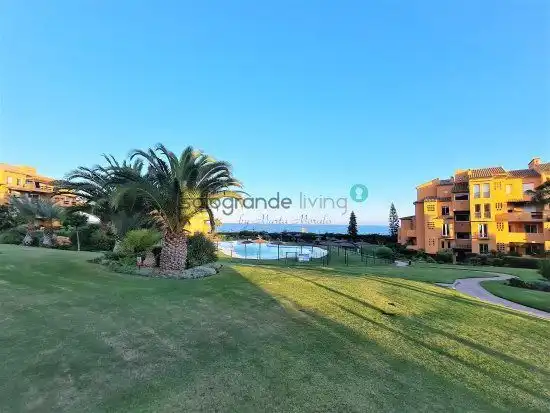 Apartament amb piscina en venda a El Castillo, imagen 5