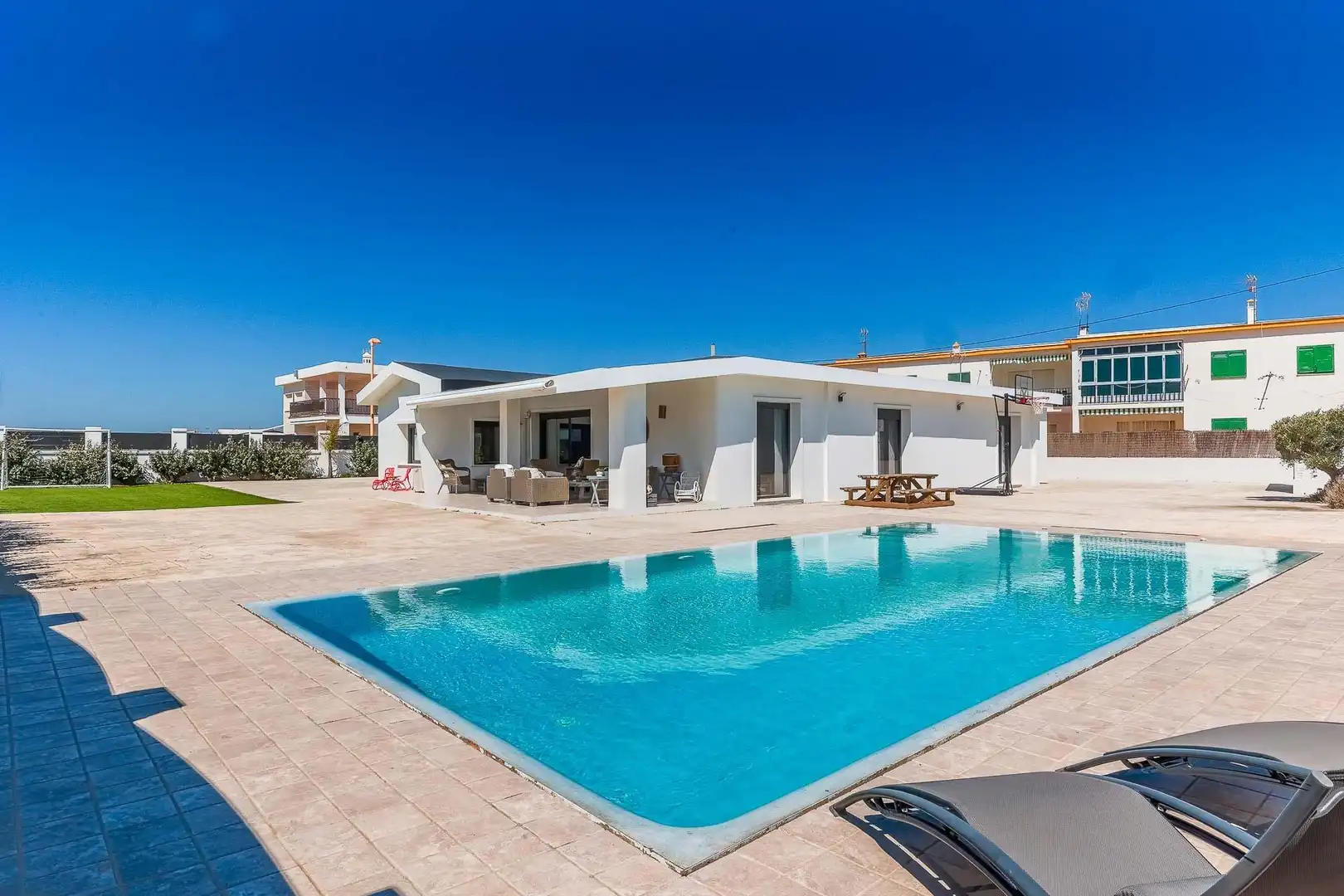 Piscina de Casa o chalet en venta en Punta Umbría con Aire acondicionado, Calefacción y Jardín privado